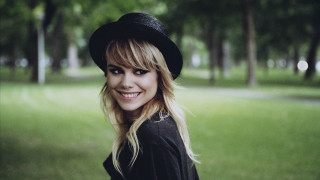Woman hat park blonde smile - the background and grass free wallpaper