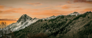 Mountain forest sunset horizon lake - ada hill walker mountain free wallpaper