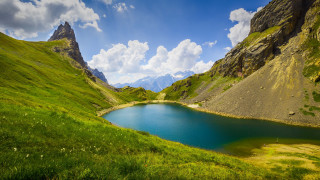 Lake mountains grass sunny clouds 2 - mountain and grass free wallpaper