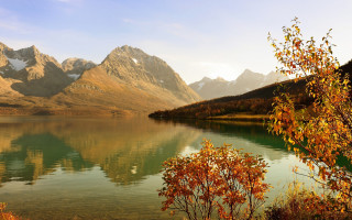 Lake mountains trees autumn leaves 3 - mountain and trees free wallpaper
