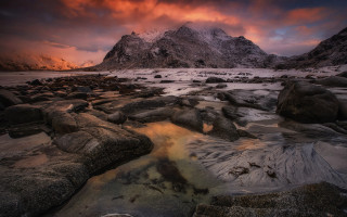 Mountain range pool sunset cloudy - derold page free wallpaper