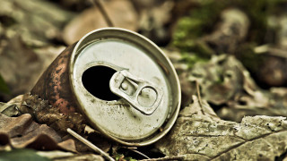 Soda can woods leaves hole - dorothy coke free wallpaper