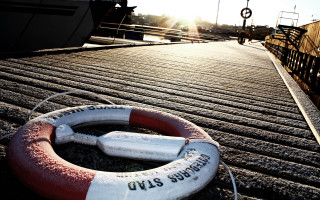 Life preserver dock city lights - a life preserver free wallpaper