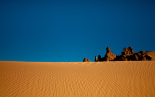 Desert rocks blue sky foreground - amir zand free wallpaper