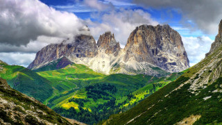 Mountain range trees clouds landscape - dosso dossi free wallpaper for desktop