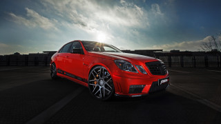 Red car sunlight clouds rimlighting - the sun free wallpaper