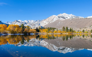 Mountain lake trees sky clouds 2 - tree and mountains free wallpaper for desktop