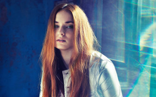 Red haired woman blue room - a blue room free wallpaper