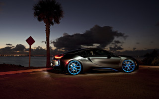 Car palm night hologram sky - rim free wallpaper