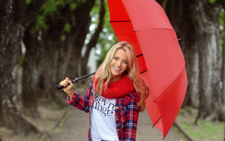 Woman park sunny umbrella blonde - the background and a path free wallpaper