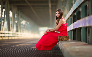 Woman red dress bench tunnel - her lap free wallpaper