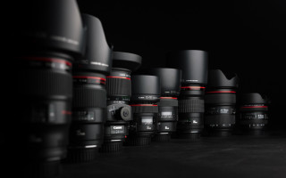 Camera lenses row black background - new objectivity free wallpaper