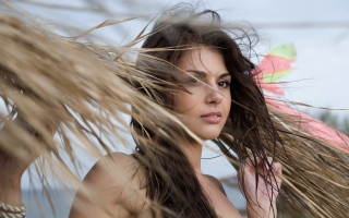 Woman longhair pinkumbrella serious artimpressionist - a pink umbrella free wallpaper