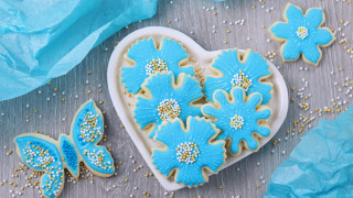 Heart cookie blue flowers butterflies - cookie free wallpaper