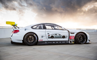 White car yellow sign concrete - a concrete surface free wallpaper