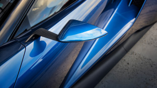 Blue car side mirror parking - sharp detail free wallpaper