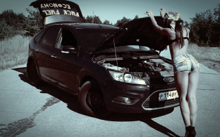 Woman short shorts car hood - short shorts free wallpaper