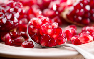 Pomegranate spoon plate cream fruit - free hearts wallpaper