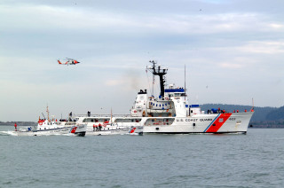 Large boat helicopter ocean promotion - a helicopter free wallpaper