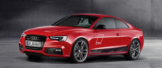 Red car dark room black 25 - a black door free wallpaper