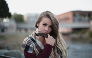 Woman longhair scarf sweater serious - neoplasticism free wallpaper