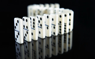 Dominoes black surface reflection precisionism - chaos free wallpaper