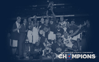 Men holding trophy crowd basketball - a trophy in front free wallpaper