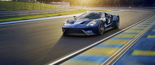 Blue sports car race track 4 - a blue sports car free wallpaper
