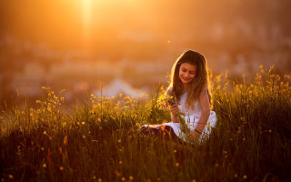 Girl field flower smiling autumn - a girl free wallpaper