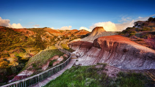 Wooden walkway mountain valley bridge - a mountain side free wallpaper