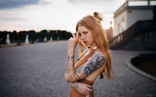 Tattooed woman street blonde blue - tattoo free wallpaper