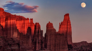 Full moon desert mountains arizona - rim light free wallpaper