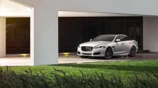 Silver car driveway building door - brian fies free wallpaper