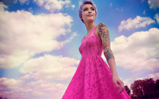 Woman pink dress field sky - a pink dress free wallpaper for desktop