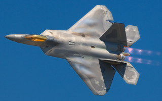 Fighter jet blue sky smoke 14 - a yellow light free wallpaper