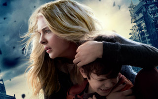 Woman boy hug cityscape stormy - cliff childs free wallpaper