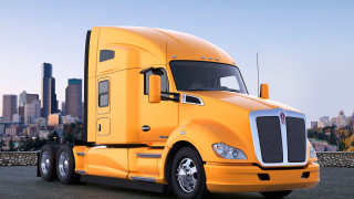 Yellow truck city skyline blue - realistic free wallpaper