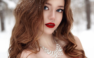 Elina karimova snow jewelry photorealistic - jewelry free wallpaper