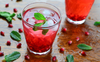Pomegranate mint tea leaves petals - free valentines wallpaper