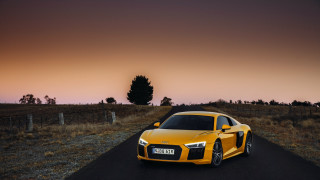 Yellow sports car dusk urban - dusk free wallpaper