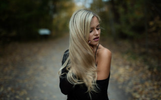 Blonde woman woods phone flowing - a path free wallpaper