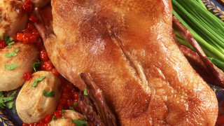 Plate meat vegetables fork food - a fork free wallpaper