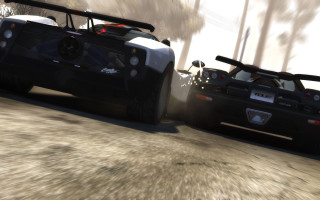 Two cars driving road game - a game screen free wallpaper