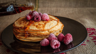 Pancakes raspberries syrup plate food - the plate free wallpaper