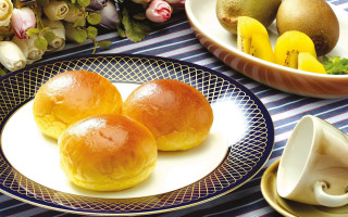 Plate rolls fruit flowers table - it next free wallpaper