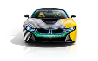 Colorful design car hood reflection - the hood and hood free wallpaper