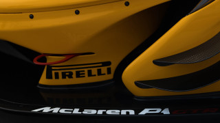 Yellow motorcycle black stripe red - a yellow motorcycle free wallpaper