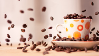 Coffee cup coffee beans table 6 - scattered free wallpaper