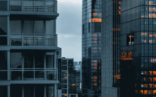 City skyline night cyberpunk bridge - the light free wallpaper