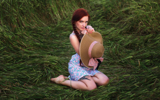 Woman field hat bow braided - a pink bow free wallpaper